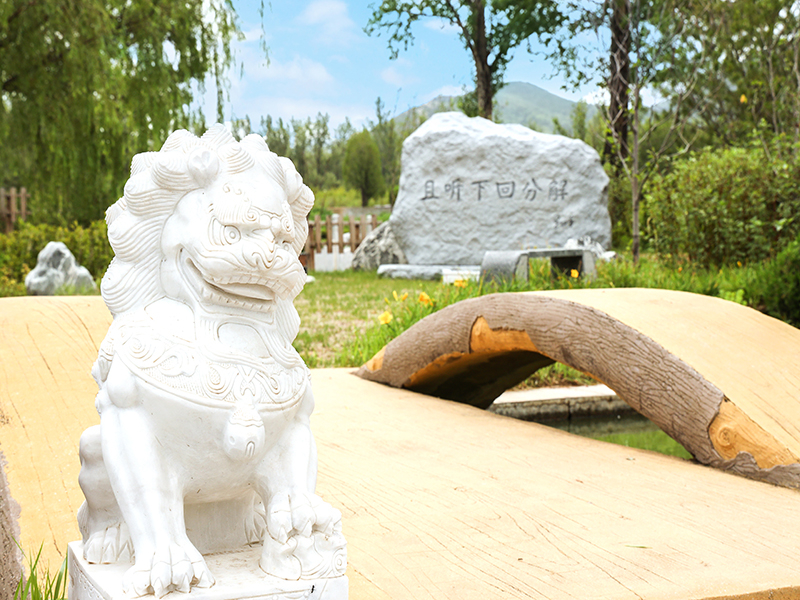 中华永久陵园树葬价格（中华永久陵园树葬怎么样）